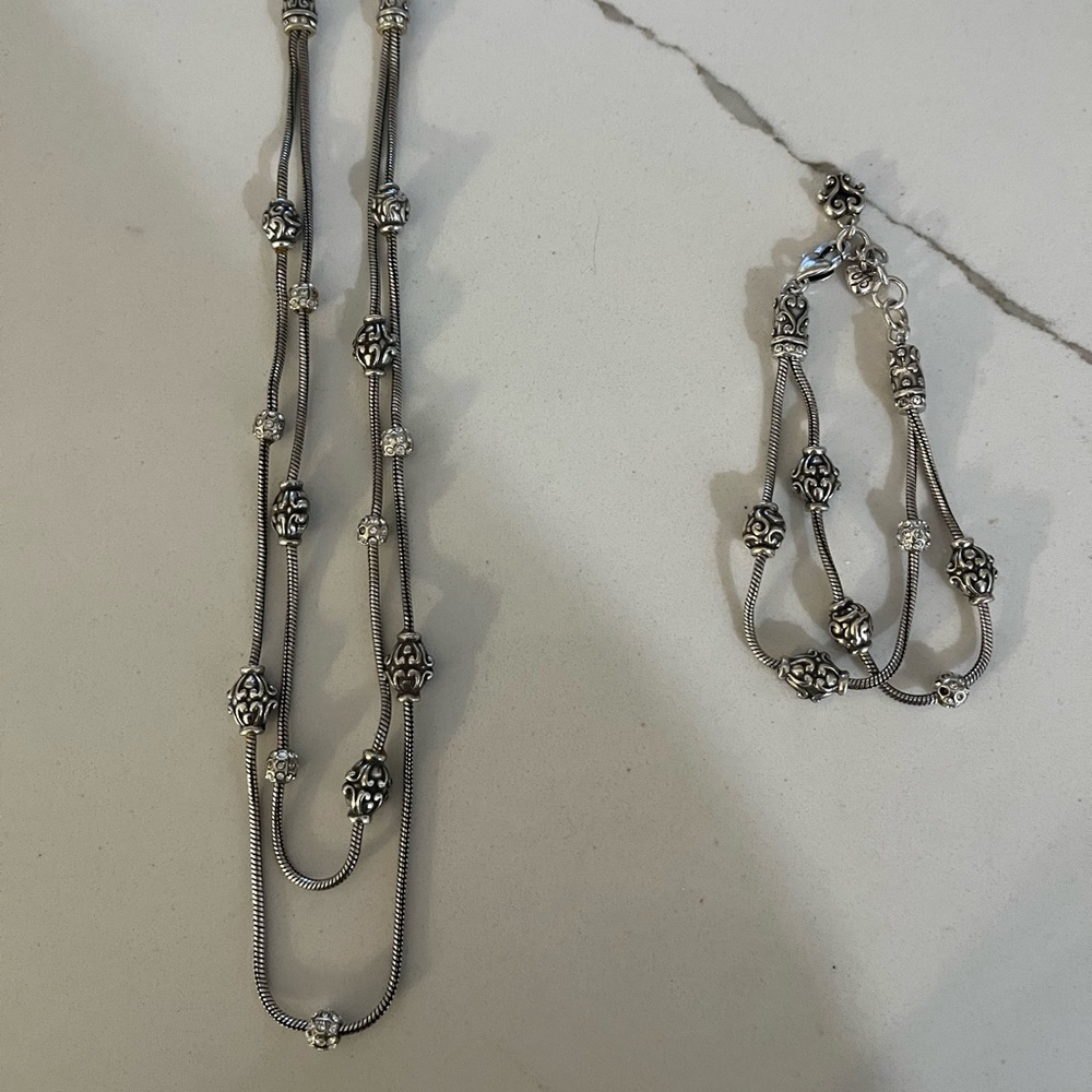 Brighton dbl necklace and bracelet.